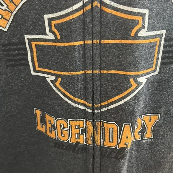 Women’s Harley Davison zip up jacket no hood Good used condition no stains/rips - Picture 3 of 9